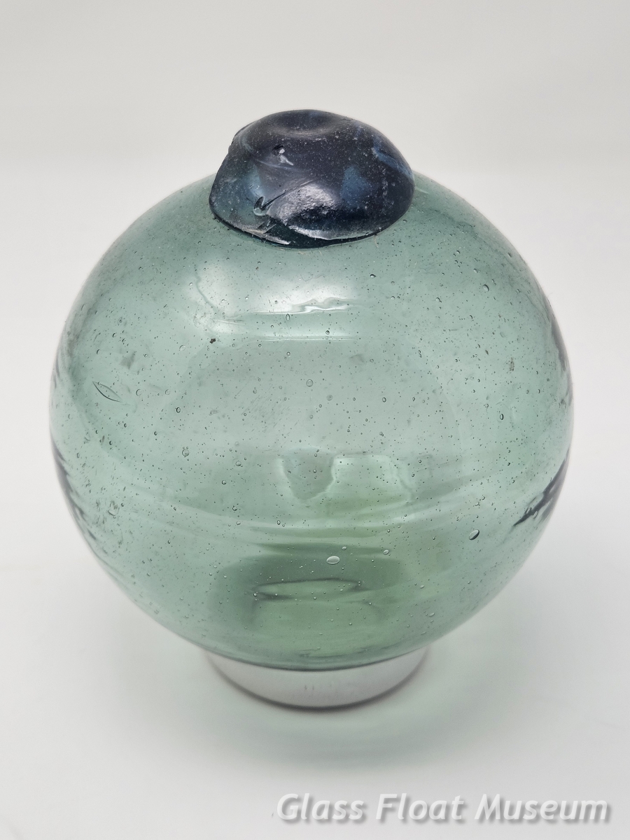 Blue Dot, Light Green, 4 1/4 Inch